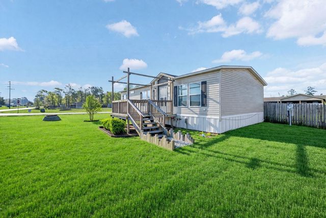 17680 Old Highway 105 E, Conroe, TX 77306