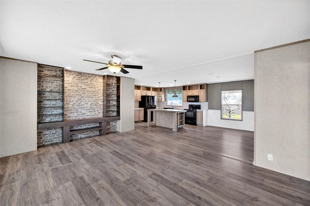 17680 Old Highway 105 E, Conroe, TX 77306