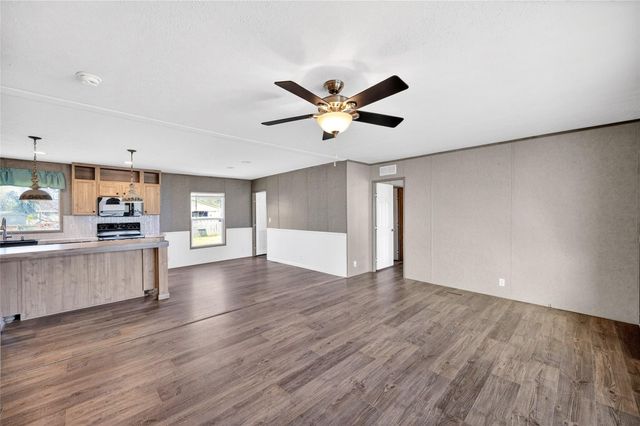 17680 Old Highway 105 E, Conroe, TX 77306