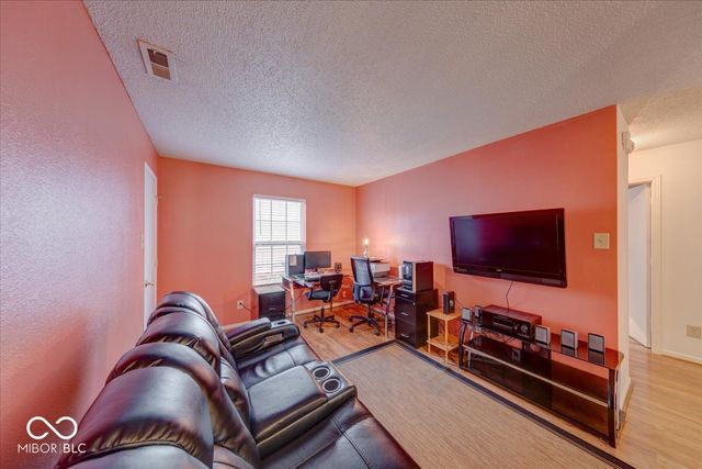 6247 Teacup Drive, Indianapolis, IN 46235