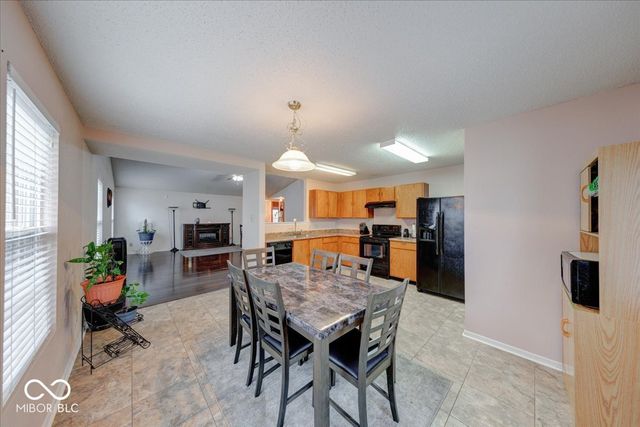 6247 Teacup Drive, Indianapolis, IN 46235