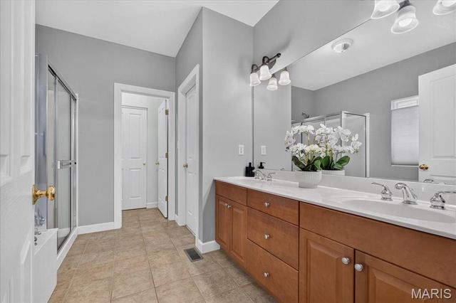 1223 Polo Lake Drive, Ellisville, MO 63021