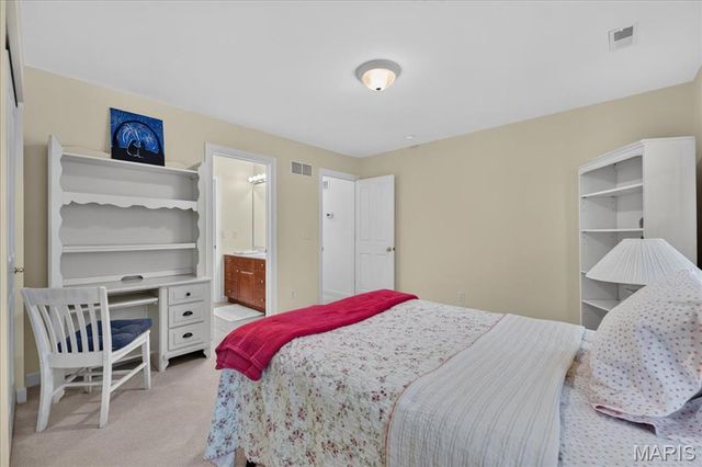 1223 Polo Lake Drive, Ellisville, MO 63021