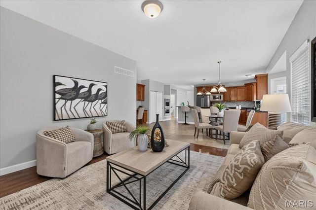 1223 Polo Lake Drive, Ellisville, MO 63021