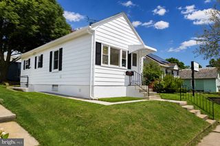 1425 HARDING AVE, Hershey, PA 17033