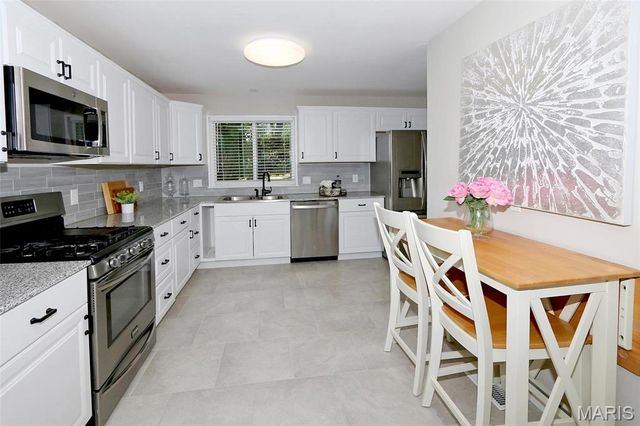 7 Barbre Court, St Louis, MO 63119