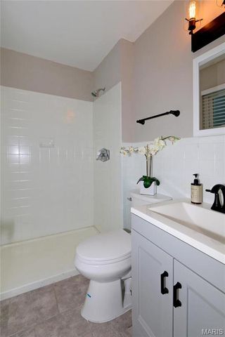 7 Barbre Court, St Louis, MO 63119