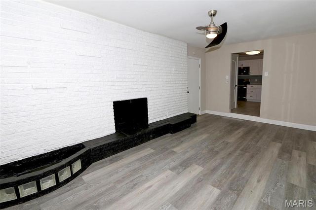 7 Barbre Court, St Louis, MO 63119