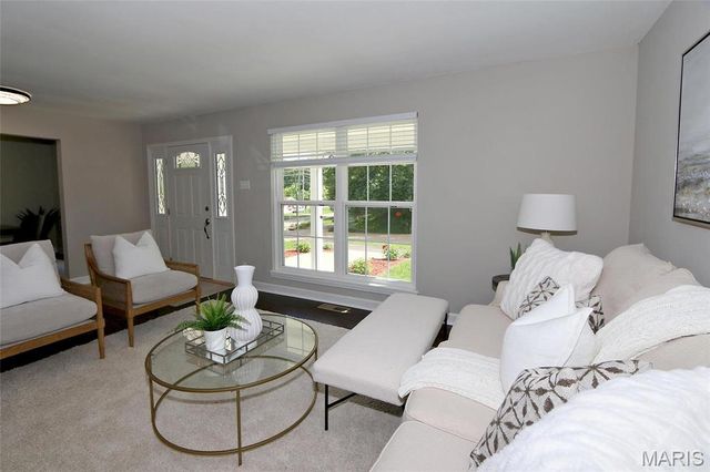 7 Barbre Court, St Louis, MO 63119