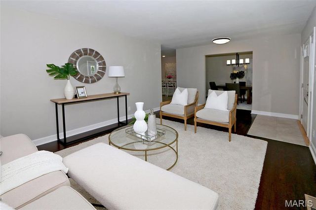 7 Barbre Court, St Louis, MO 63119