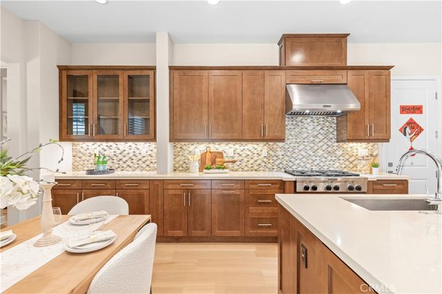 53 Tundra, Irvine, CA 92602