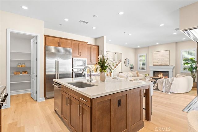 53 Tundra, Irvine, CA 92602