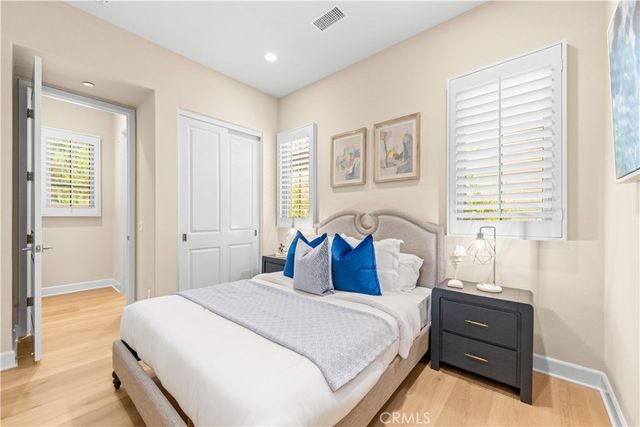 53 Tundra, Irvine, CA 92602
