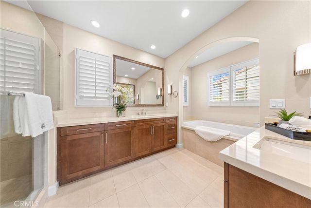 53 Tundra, Irvine, CA 92602