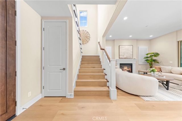 53 Tundra, Irvine, CA 92602