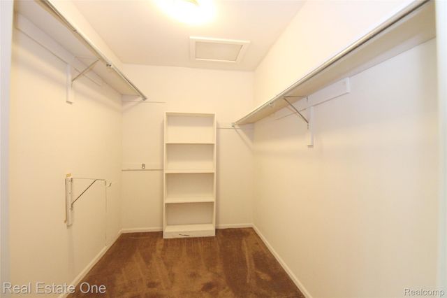 4458 Southmoor Lane, West Bloomfield Charter Township, MI 48323