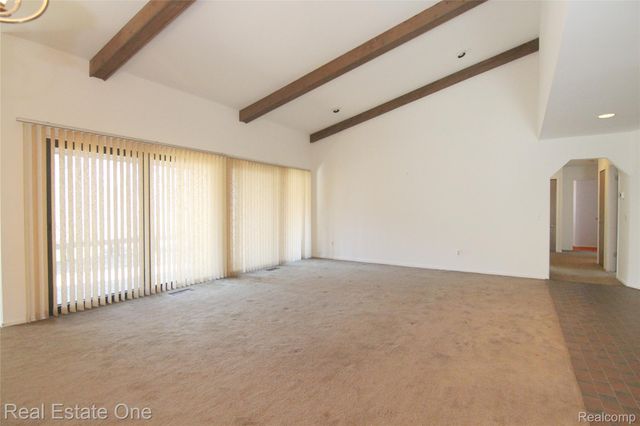 4458 Southmoor Lane, West Bloomfield Charter Township, MI 48323