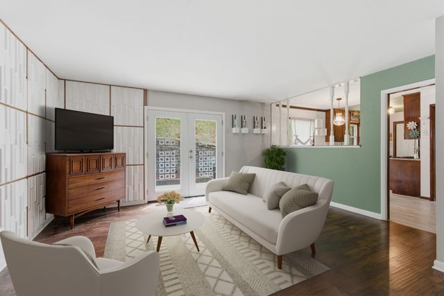 557 Holt Valley Rd, Nashville, TN 37221