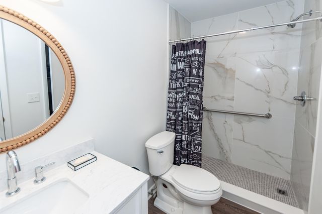 1141 Shadow Lake Circle J, Mount Pleasant, SC 29464