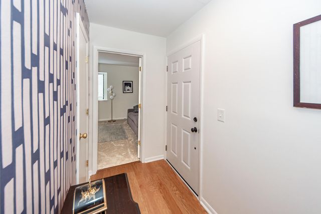 1141 Shadow Lake Circle J, Mount Pleasant, SC 29464