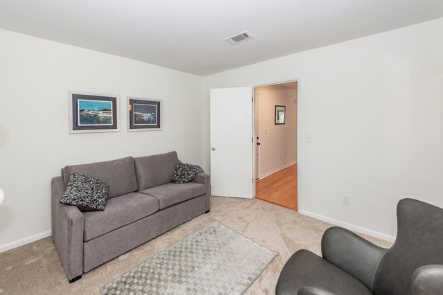 1141 Shadow Lake Circle J, Mount Pleasant, SC 29464