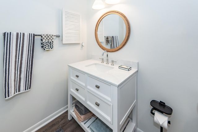 1141 Shadow Lake Circle J, Mount Pleasant, SC 29464