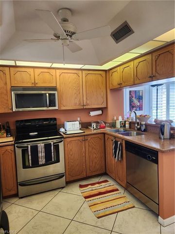 1629 Spoonbill LN 1629-A, Naples, FL 34105