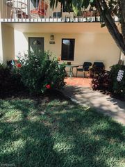 1629 Spoonbill LN 1629-A, Naples, FL 34105