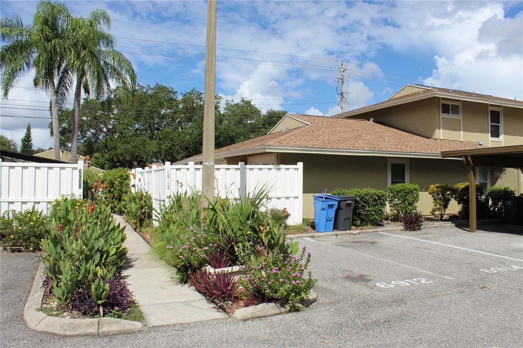 6912 EL CENTRO COURT 1, Tampa, FL 33634