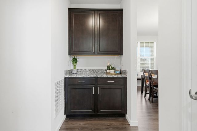 13005 Timber Wood Circle, Plainfield, IL 60585