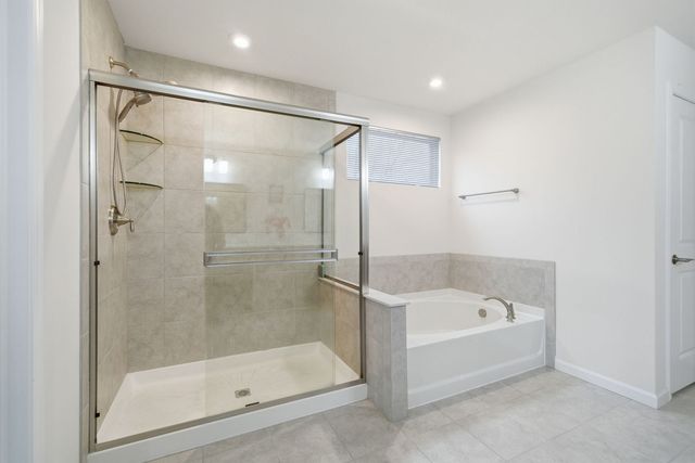 13005 Timber Wood Circle, Plainfield, IL 60585