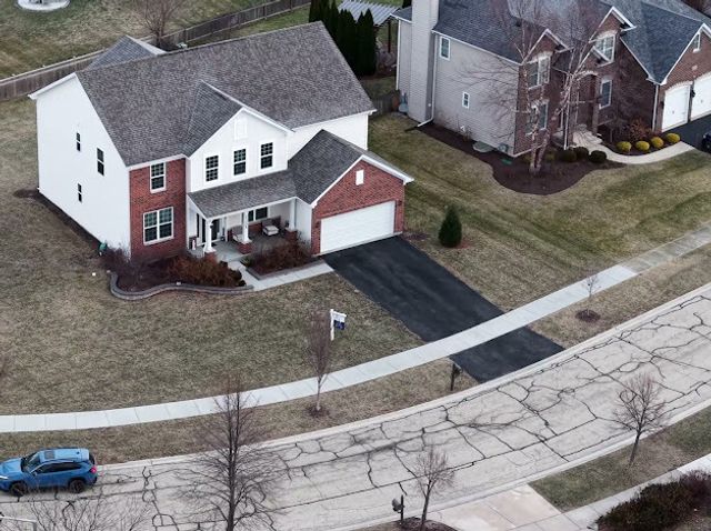 13005 Timber Wood Circle, Plainfield, IL 60585