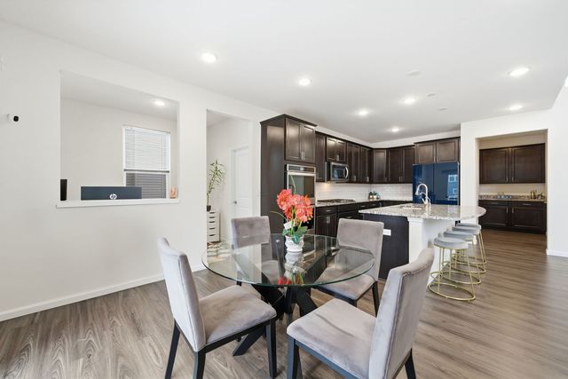 13005 Timber Wood Circle, Plainfield, IL 60585