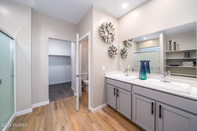 12725 E Russo Drive, Vail, AZ 85641