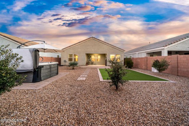 12725 E Russo Drive, Vail, AZ 85641