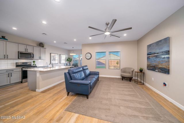 12725 E Russo Drive, Vail, AZ 85641