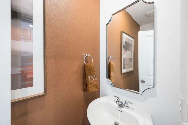 14118 Edna Maxine WALK, Del Valle, TX 78617