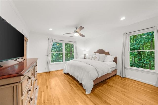 3410 Banks Mountain Place, Gainesville, GA 30506