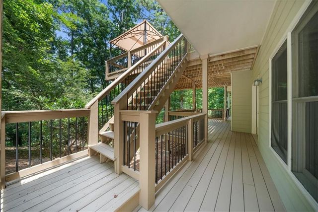 3410 Banks Mountain Place, Gainesville, GA 30506