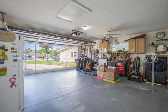 8067 SW 116TH LOOP, Ocala, FL 34481
