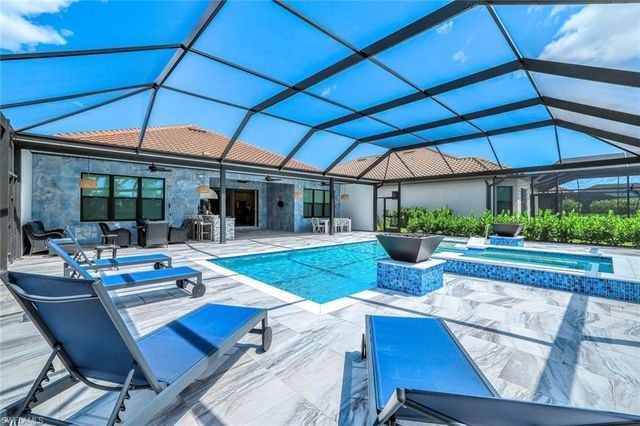 15495 Rio Ponace CT, Naples, FL 34114