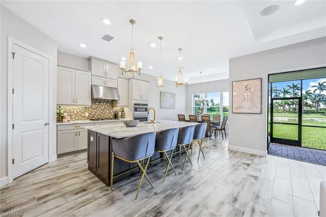 15495 Rio Ponace CT, Naples, FL 34114