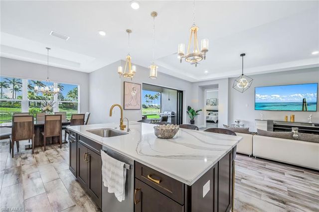 15495 Rio Ponace CT, Naples, FL 34114