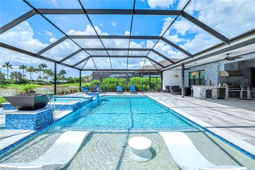 15495 Rio Ponace CT, Naples, FL 34114