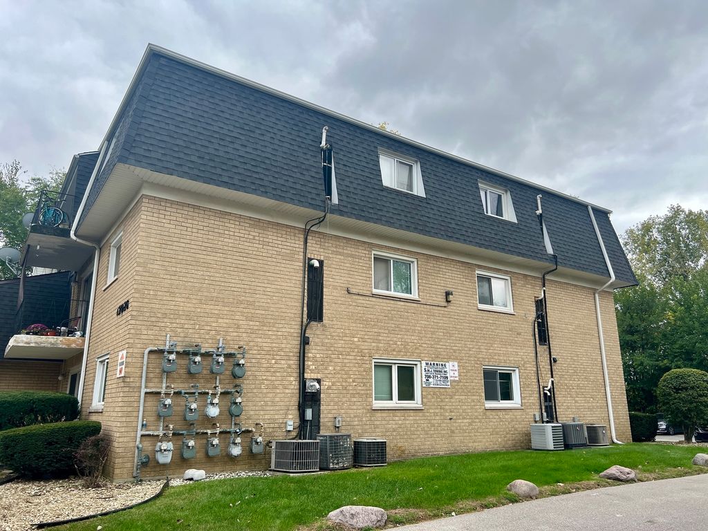 12026 S Kildare Avenue 16, Alsip, IL 60803