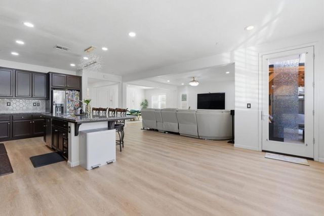 2429 Northington Drive, Tracy, CA 95377