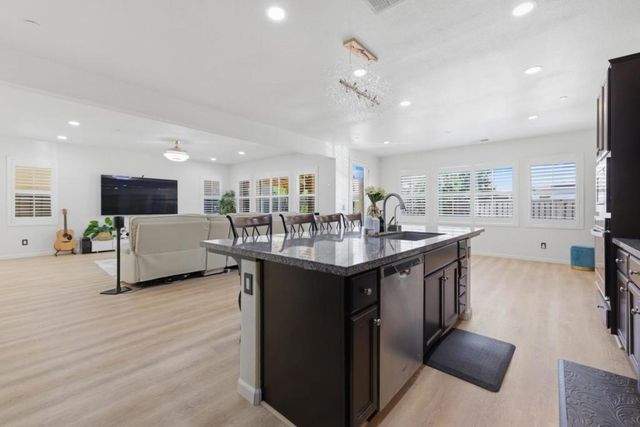 2429 Northington Drive, Tracy, CA 95377