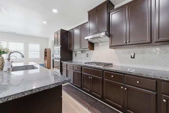 2429 Northington Drive, Tracy, CA 95377