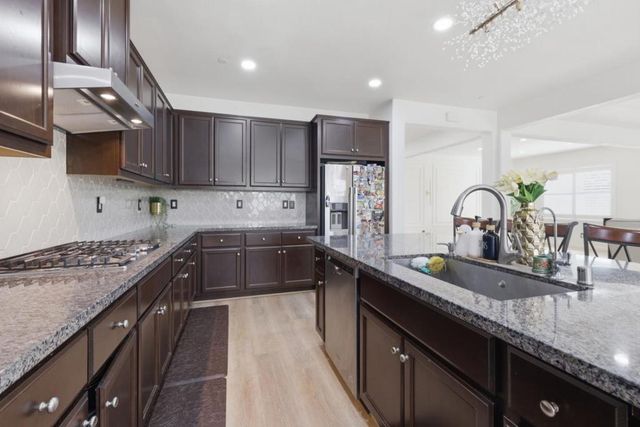 2429 Northington Drive, Tracy, CA 95377