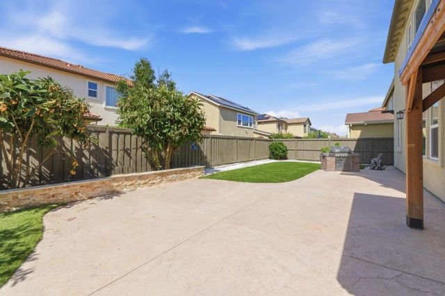 2429 Northington Drive, Tracy, CA 95377